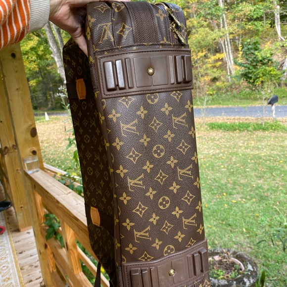 Authentic Louis Vuitton Satellite soft side suitcase classic monogram canvas - Picture 15 of 17